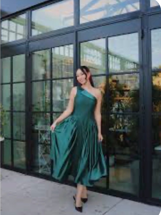 Cavendish Dresses & Skirts - CAVENDISH Satin Cocktail Dress size women’s medium